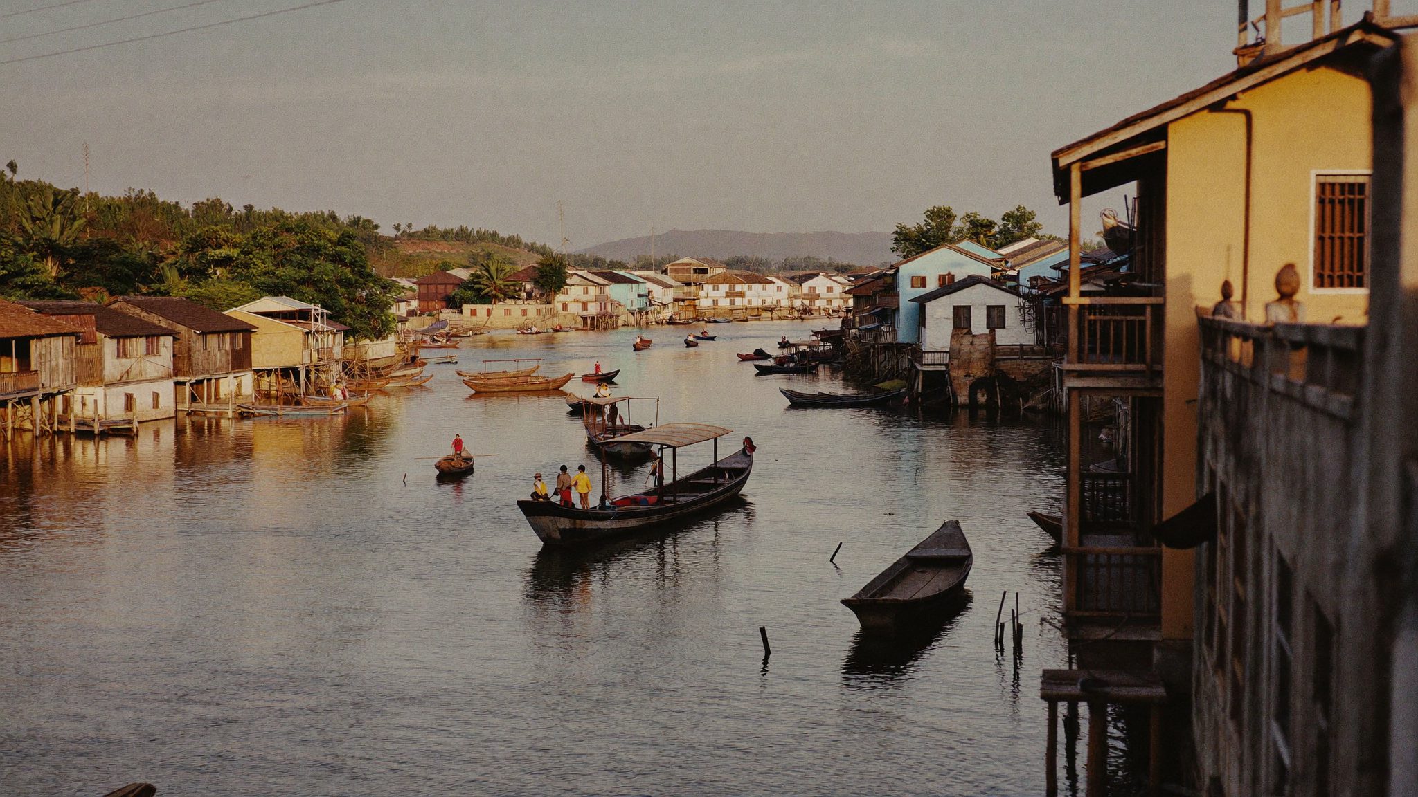Sungai Kapuas di Pontianak pada sore hari